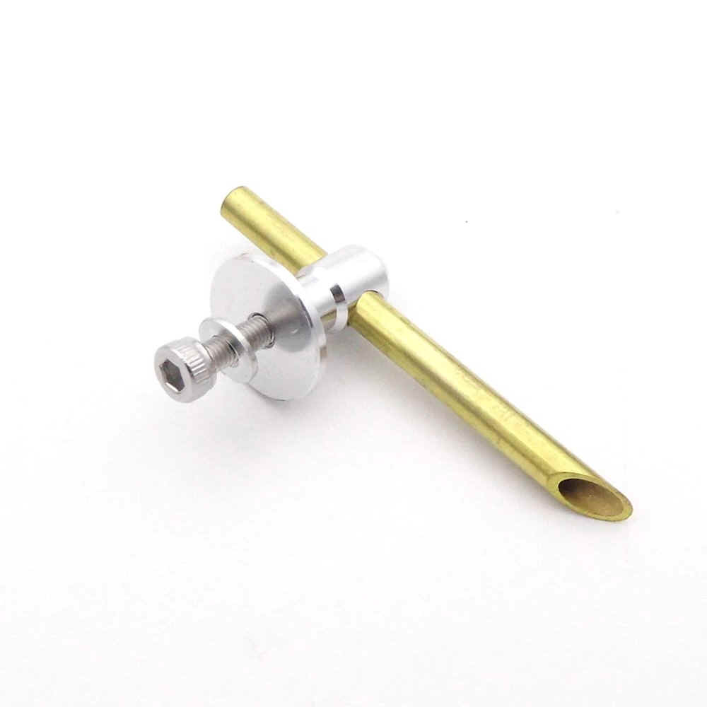 Transom mounted water pick up